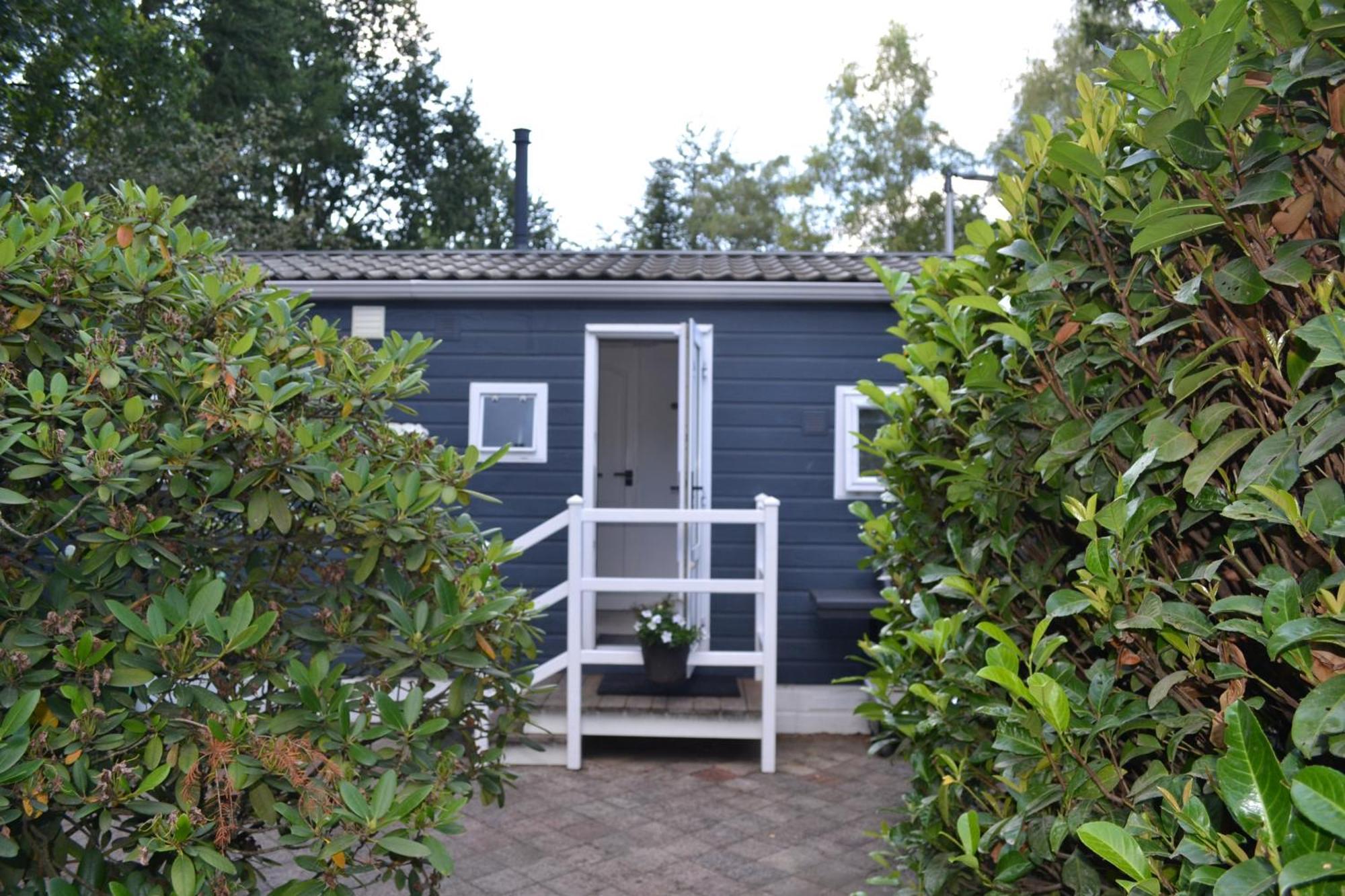 Modern Chalet In De Bossen Van De Veluwe Epe Bagian luar foto